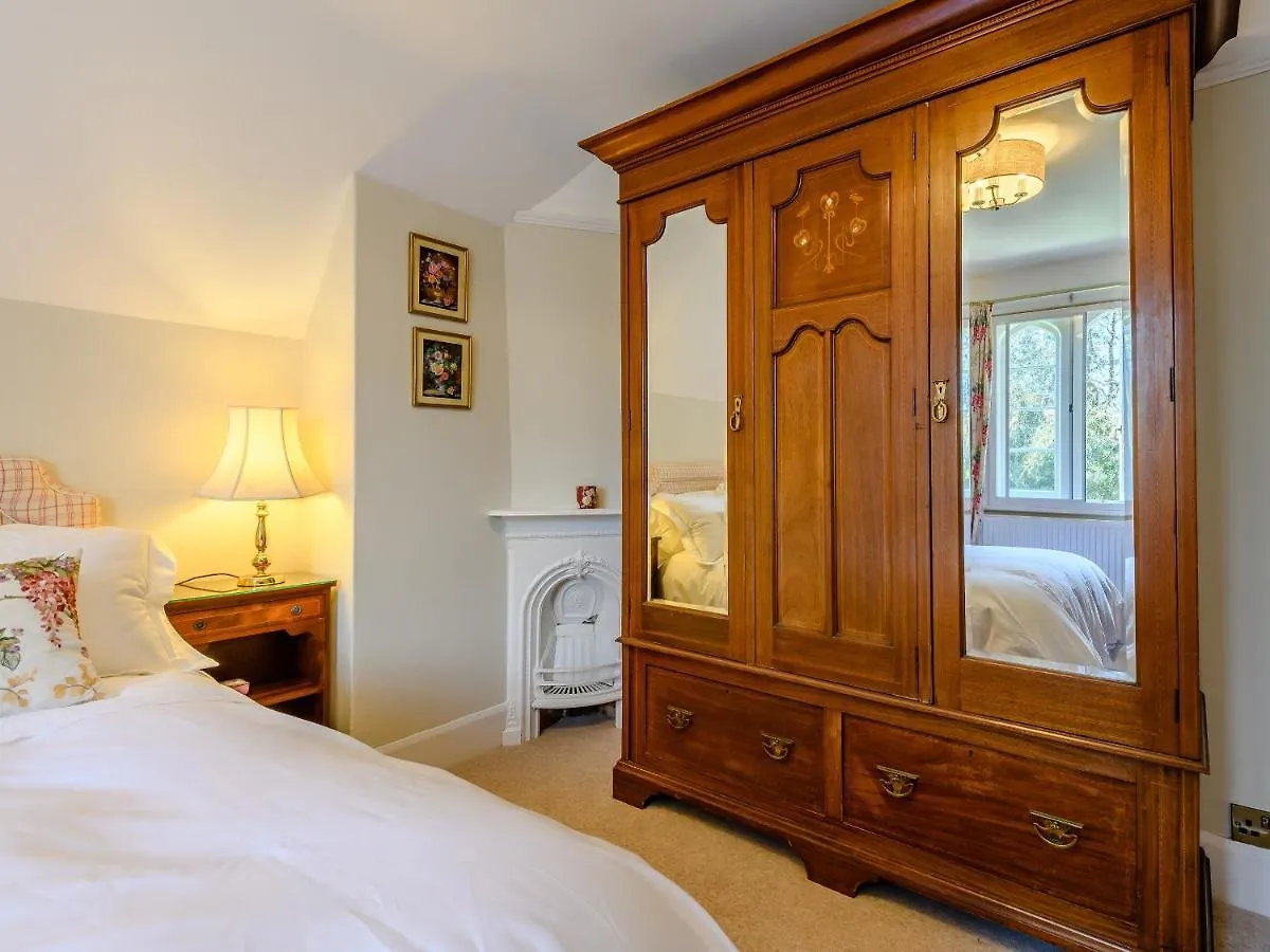 Grace Cottage Hampreston 0*,  United Kingdom